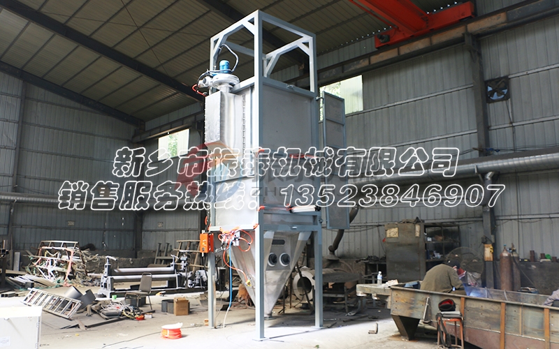 噸袋拆包機(jī)在碳酸鍶電解廠(chǎng)中的應(yīng)用優(yōu)勢(shì)